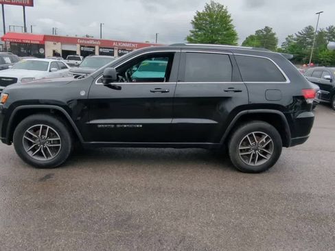 Certified 2020 Jeep Grand Cherokee Laredo w/ Quick Order Package 2BN North AWD/4WD image 5