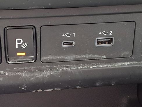 Used 2023 Nissan Frontier S w/ Technology Package image 16