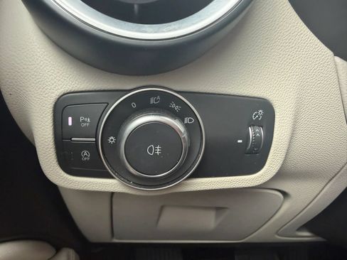 Used 2021 Alfa Romeo Stelvio Sprint w/ Sun & Sound Package AWD/4WD image 17