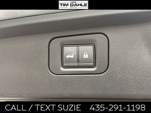 Used 2025 INFINITI QX80 Autograph w/ Autograph Exterior Package AWD/4WD image 21