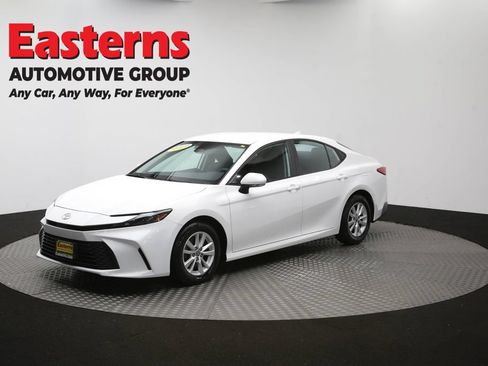 Used 2025 Toyota Camry LE FWD image 55