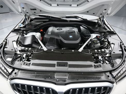 Used 2026 BMW 530i RWD image 57