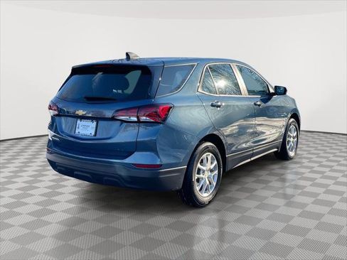 Used 2024 Chevrolet Equinox LS image 7