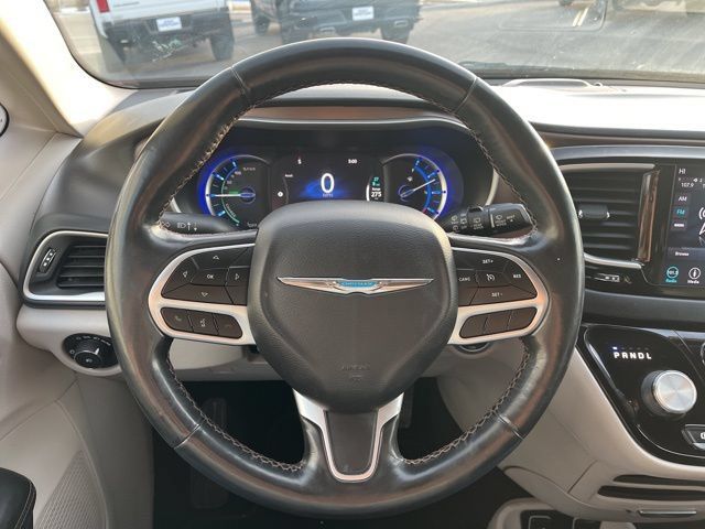 Used 2019 Chrysler Pacifica Touring-L FWD image 41