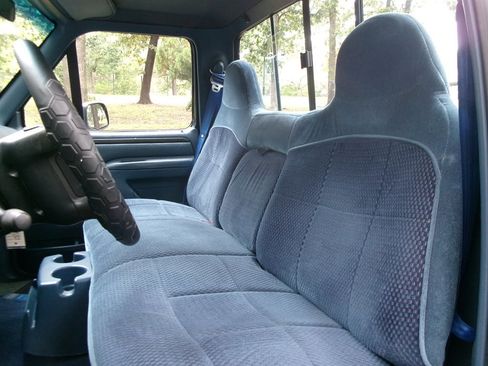 Used 1995 Ford F150 XLT image 11