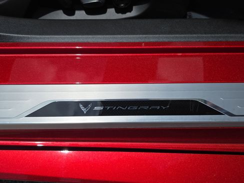 Used 2021 Chevrolet Corvette Stingray Preferred Cpe w/ Z51 Performance Package RWD image 28