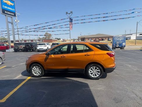 Used 2018 Chevrolet Equinox LS FWD image 8