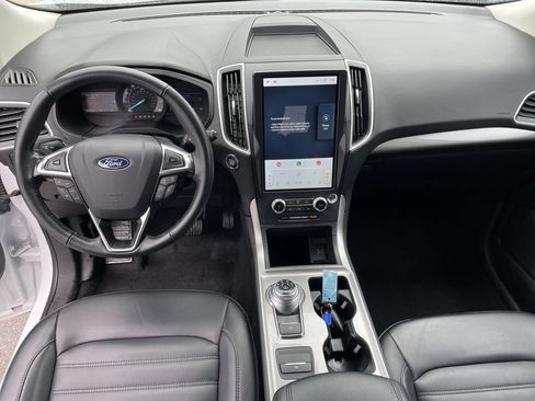 Used 2024 Ford Edge SEL AWD/4WD image 15