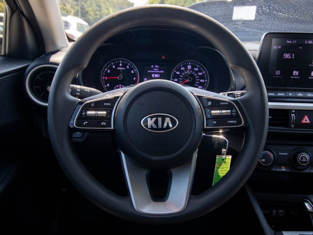 Used 2020 Kia Forte LXS FWD image 23