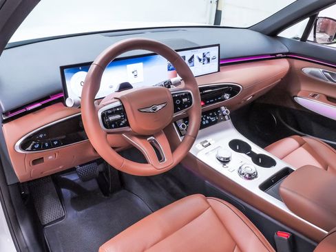 Certified 2026 Genesis GV70 2.5T Advanced image 2