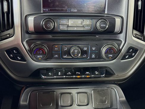 Used 2018 GMC Sierra 1500 SLT w/ Texas SLT Premium Package AWD/4WD image 16