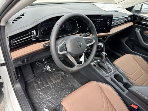New 2026 Volkswagen Jetta SEL FWD image 2