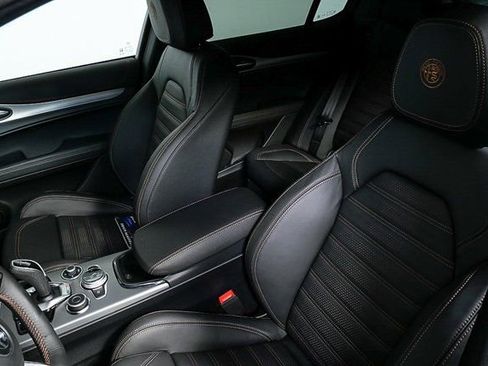 New 2025 Alfa Romeo Stelvio Sprint AWD/4WD image 2