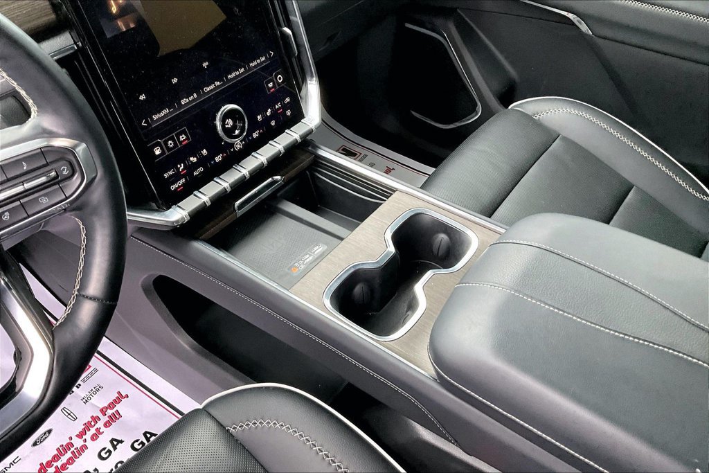 Used 2025 GMC Acadia Denali w/ Super Cruise Package FWD image 20