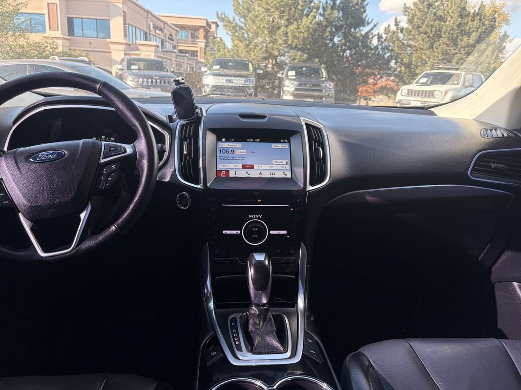 Used 2016 Ford Edge Titanium w/ Equipment Group 302A AWD/4WD image 14
