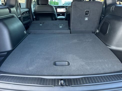 New 2026 Jeep Grand Cherokee Limited image 18