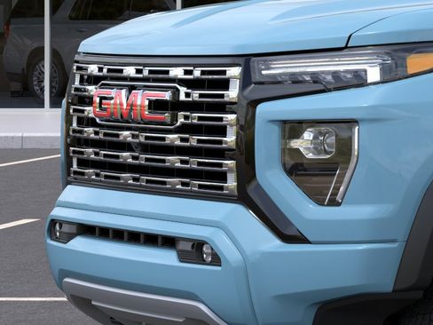 New 2026 GMC Canyon Denali AWD/4WD image 14