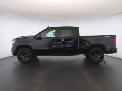 Used 2025 Chevrolet Silverado 1500 LT Trail Boss w/ Convenience Package II AWD/4WD image 23
