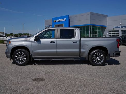 Used 2024 Chevrolet Silverado 1500 RST AWD/4WD image 10