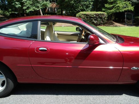 Used 1997 Jaguar XK8 Coupe RWD image 38