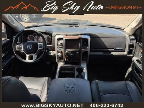 Used 2019 RAM 1500 Laramie w/ Convenience Group AWD/4WD image 15