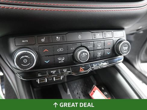 Used 2025 Dodge Durango R/T AWD/4WD image 43