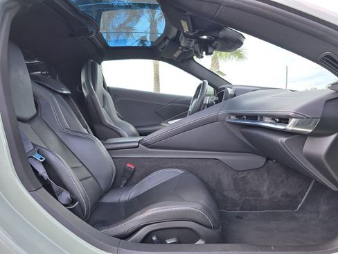 Used 2024 Chevrolet Corvette Stingray Coupe image 18