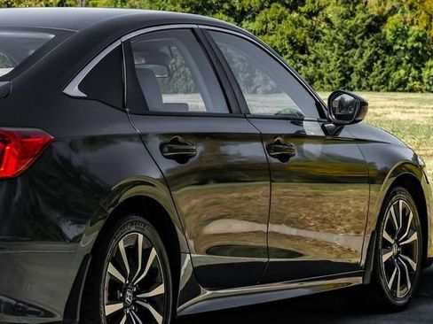 Used 2023 Honda Civic EX image 15