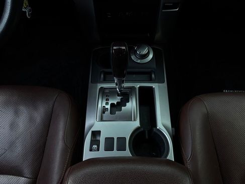 Used 2015 Toyota 4Runner Limited AWD/4WD image 14