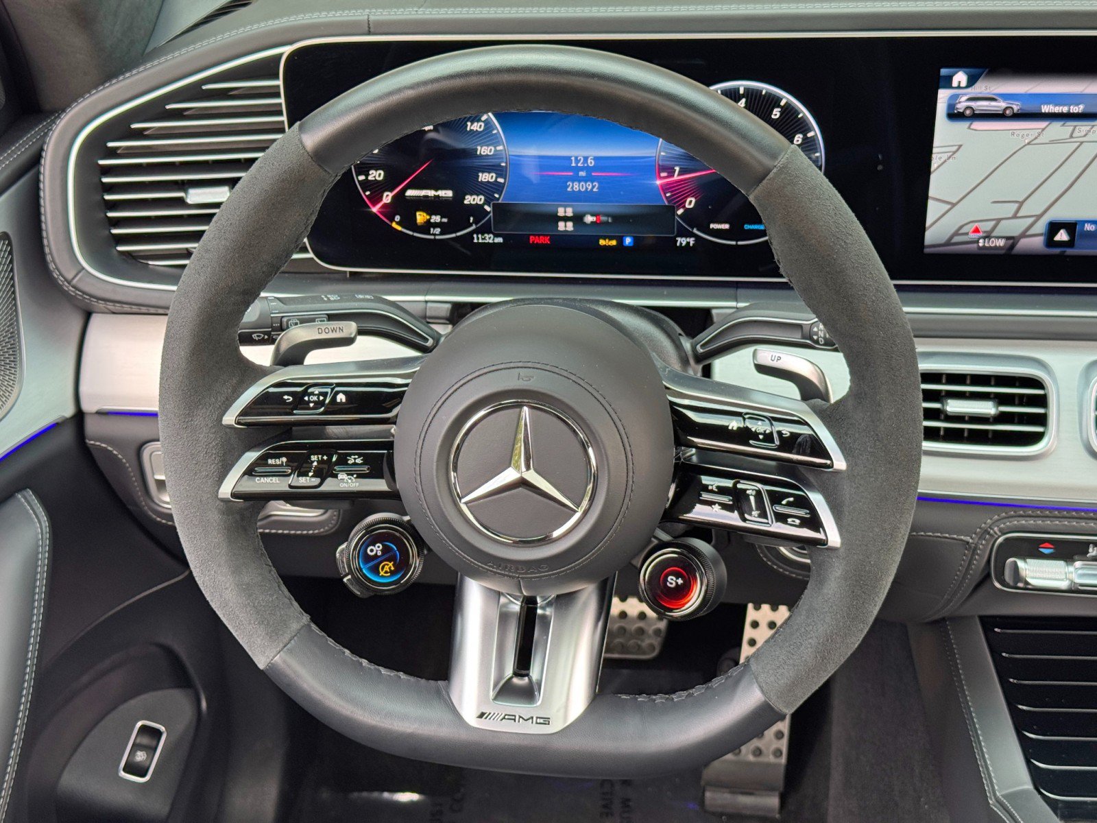 Used 2025 Mercedes-Benz GLS 63 AMG 4MATIC image 24