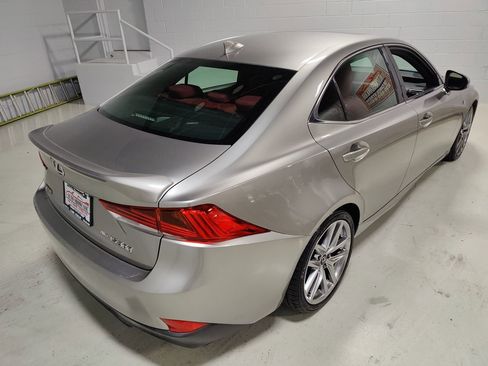 Used 2019 Lexus IS 300 F Sport w/ F Sport Package image 5