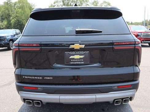 New 2026 Chevrolet Traverse LT w/ Sun and Wheel Package AWD/4WD image 33