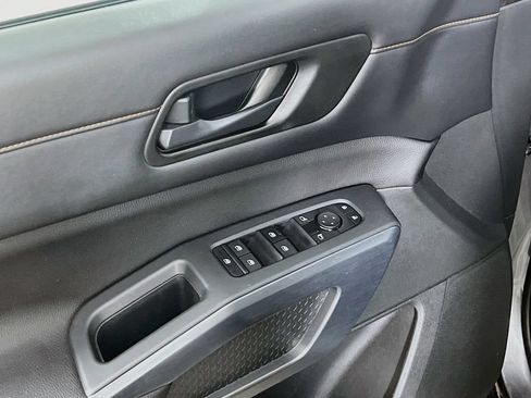 Used 2024 Nissan Pathfinder Rock Creek AWD/4WD image 16