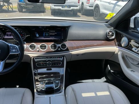 Used 2019 Mercedes-Benz E 300 w/ Premium 1 Package image 16