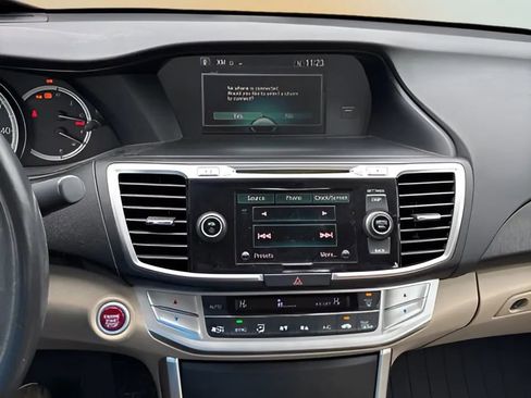 Used 2014 Honda Accord EX-L image 16