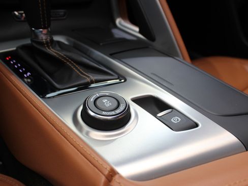 Used 2019 Chevrolet Corvette Stingray Convertible w/ 2LT Preferred Equipment Group image 72