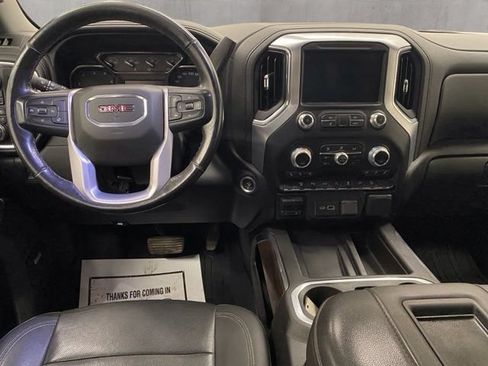 Used 2022 GMC Sierra 3500 SLT w/ SLT Preferred Package AWD/4WD image 2