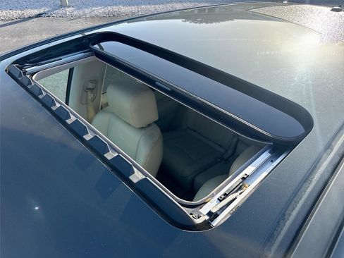 Used 2013 INFINITI JX35 w/ Premium Pkg image 26