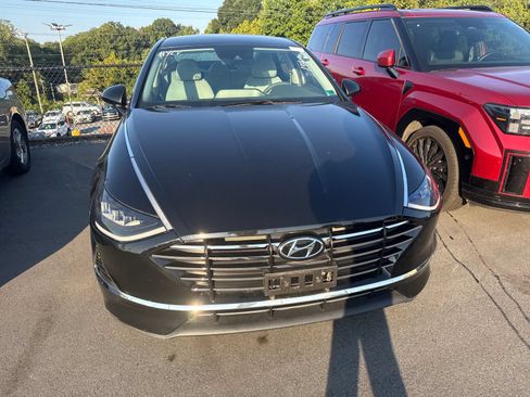 Used 2022 Hyundai Sonata SE FWD image 4