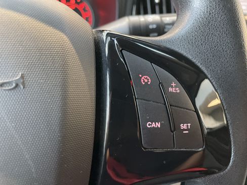 Used 2019 RAM ProMaster City Tradesman FWD image 21