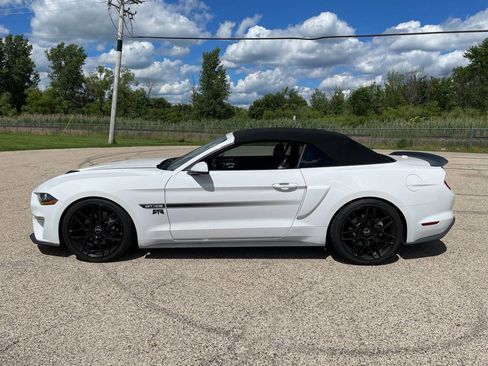 Used 2021 Ford Mustang GT Premium w/ Equipment Group 401A RWD image 2