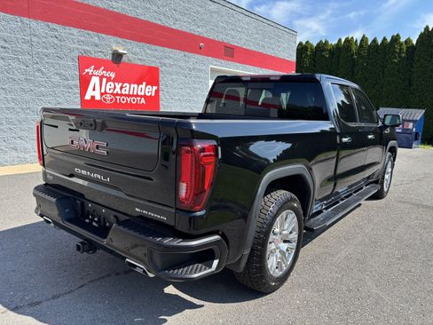Used 2025 GMC Sierra 1500 Denali AWD/4WD image 4