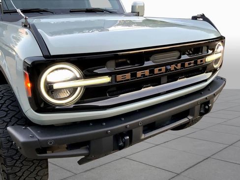 Used 2022 Ford Bronco Outer Banks AWD/4WD image 29