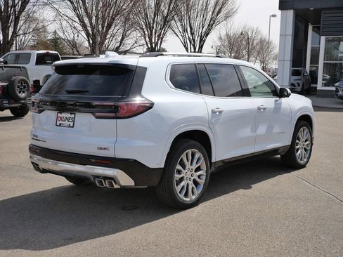 New 2026 GMC Acadia Denali w/ Super Cruise Package AWD/4WD image 17