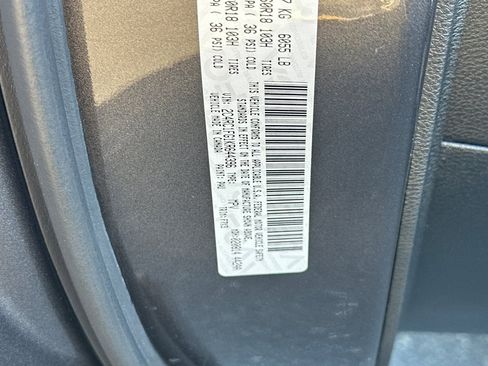 Used 2019 Chrysler Pacifica Touring Plus w/ Advanced Safetytec Group image 36