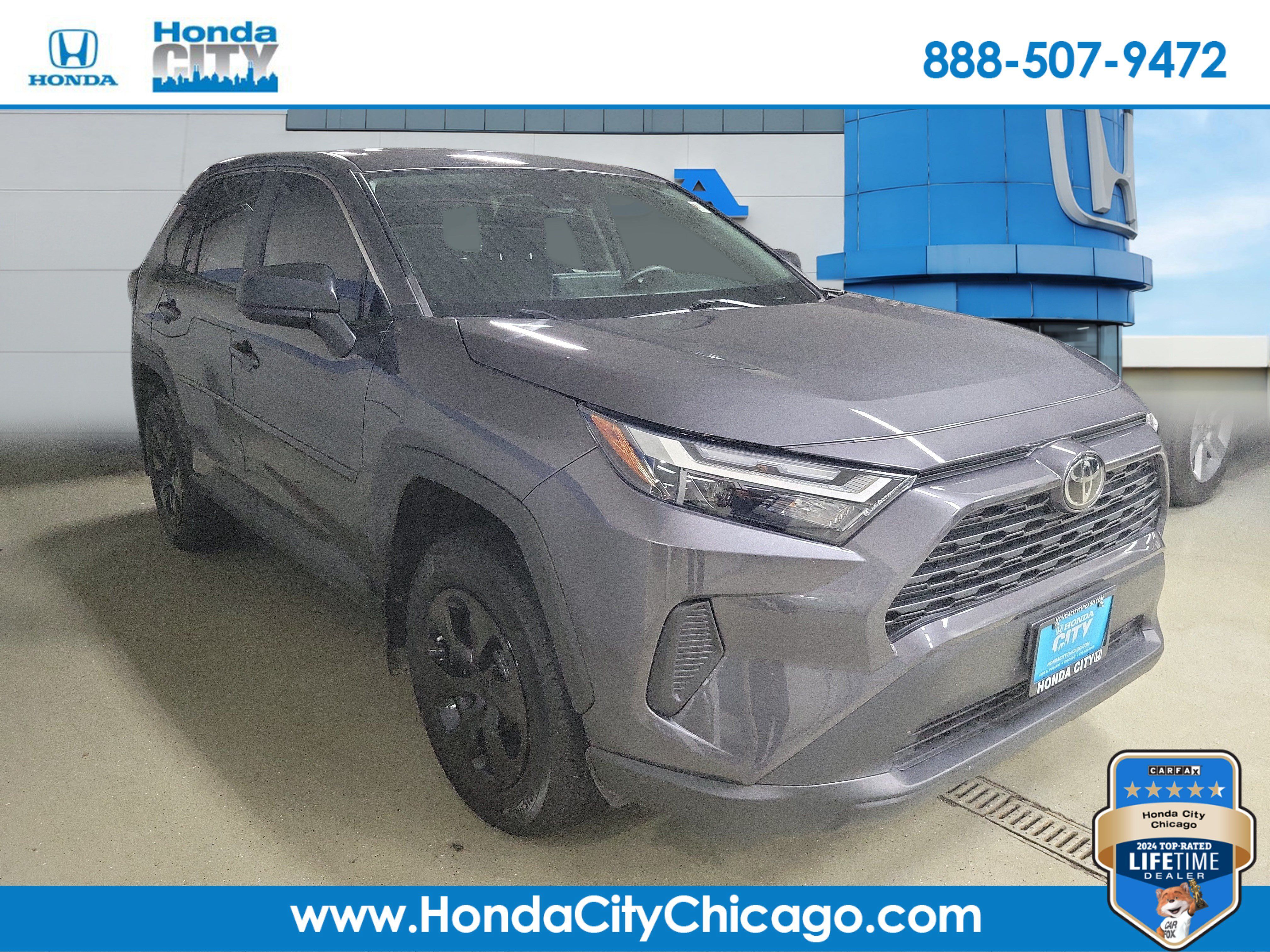 Used 2023 Toyota RAV4 LE AWD/4WD image 1