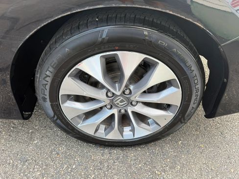Used 2014 Honda Accord EX-L image 48