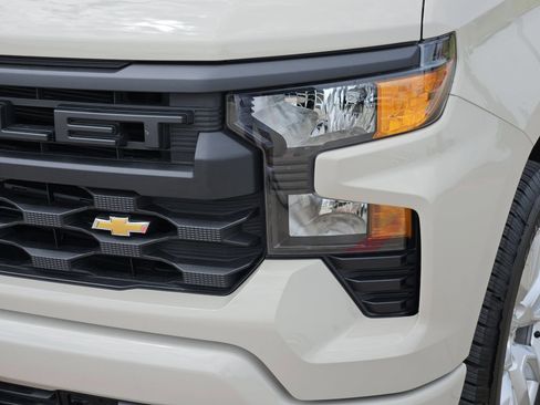 New 2026 Chevrolet Silverado 1500 Custom RWD image 10