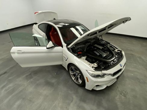 Used 2015 BMW M4 Coupe w/ Executive Package RWD image 45