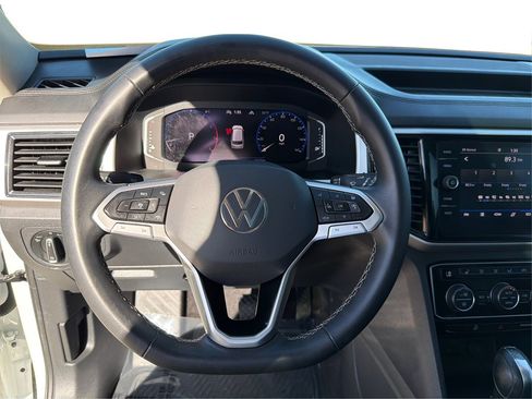 Used 2021 Volkswagen Atlas SEL w/ MDO Package (Bench Seat) image 18